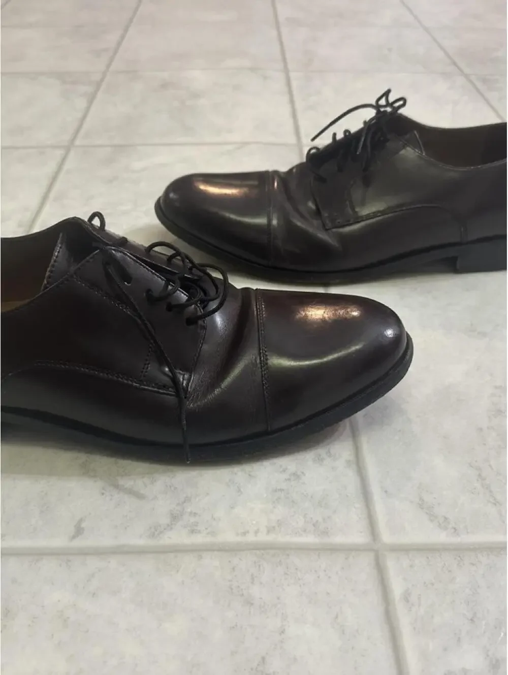 Florsheim toe cap